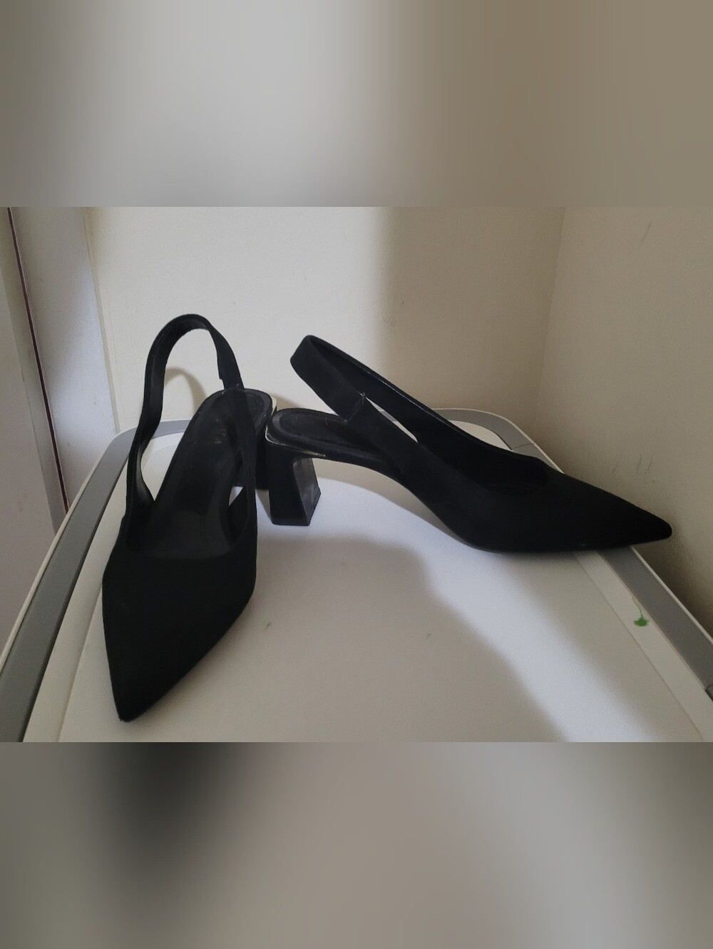 Zara Black Pointed Slingback Heels - Picture 2 of 3